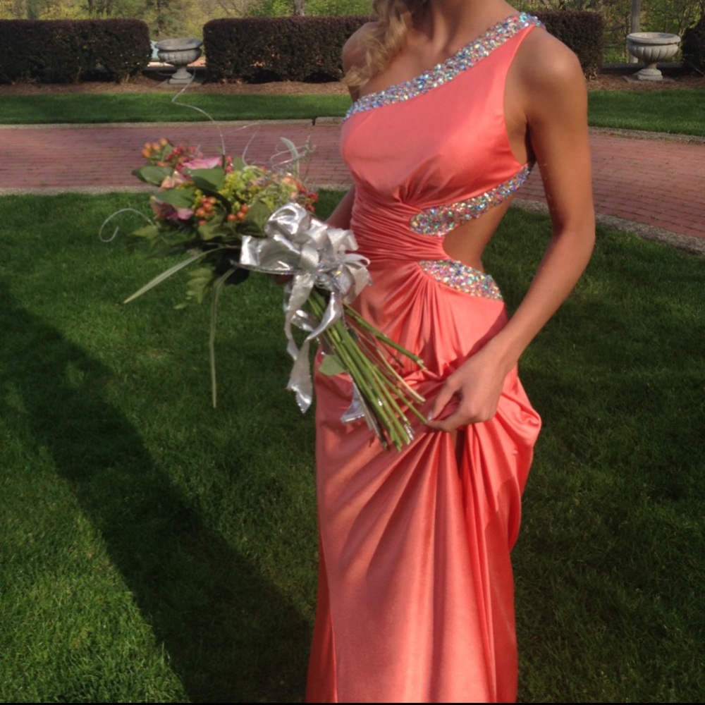 Clarisse Prom Dress Size 4